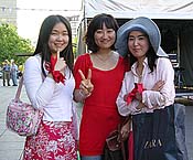 Large Picture (75kB)