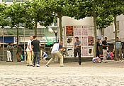 Large Picture (100kB)
